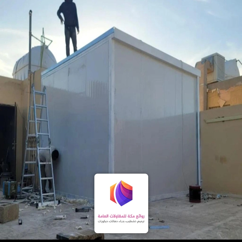 بناء ملحق ساندوتش بانل بالسطح جدة